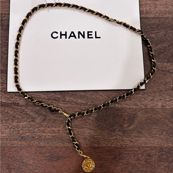 Authentic 1982 CHANEL vintage black and child leather chain belt 95cm main image 8